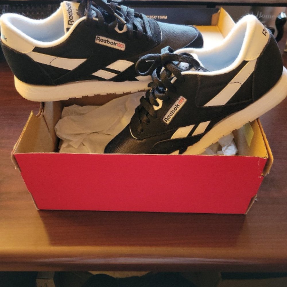 Reebok Classic Nylon Women's Black 9.5